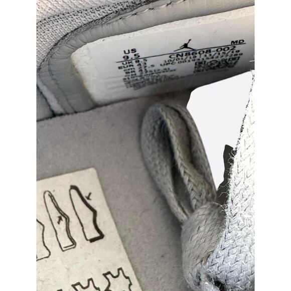 Dior Air Jordan Grey & White Oblique Low Top Sneakers - Picture 8 of 8